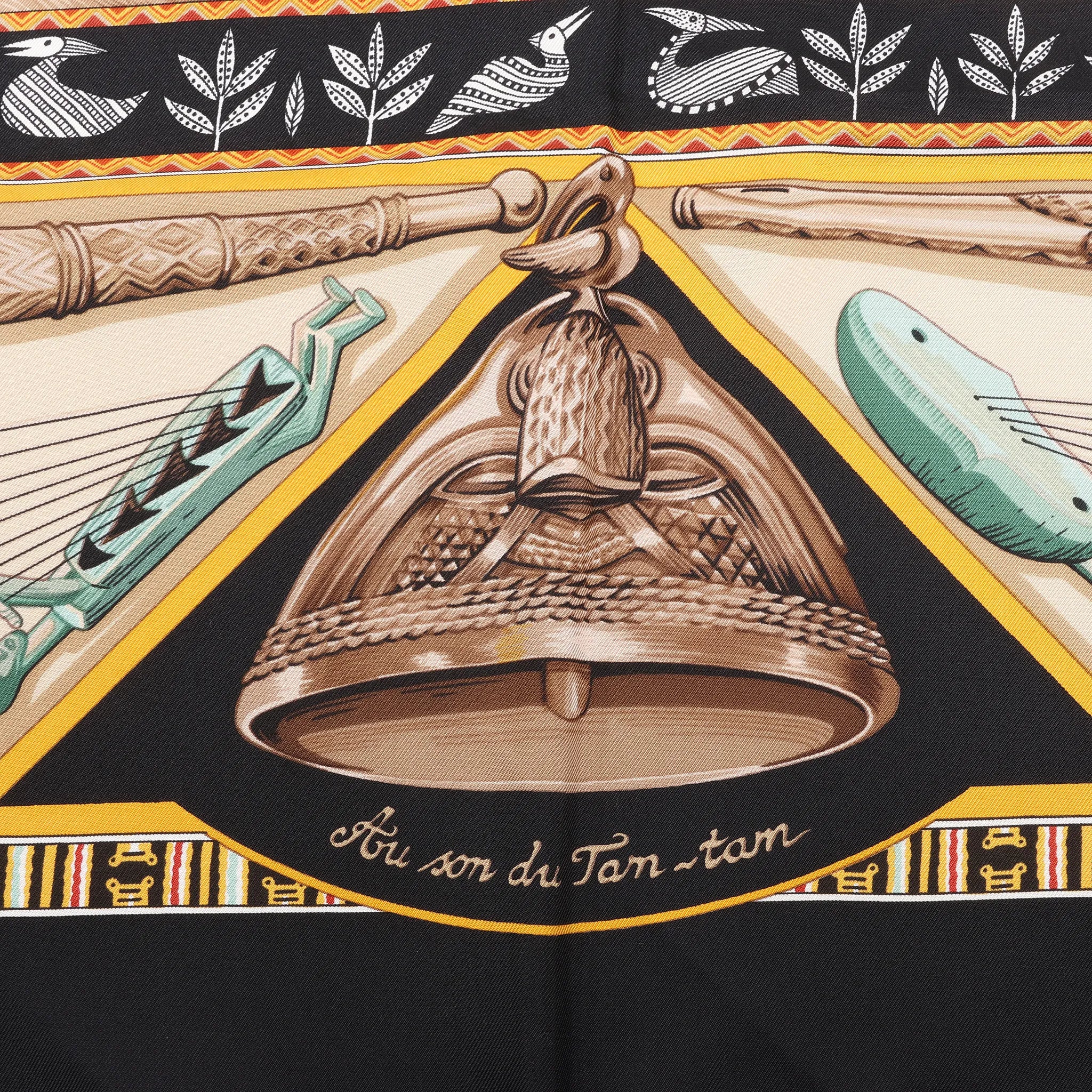 Hermès Carré 90 "Au Son du Tam Tam" Silk handkerchief in Black