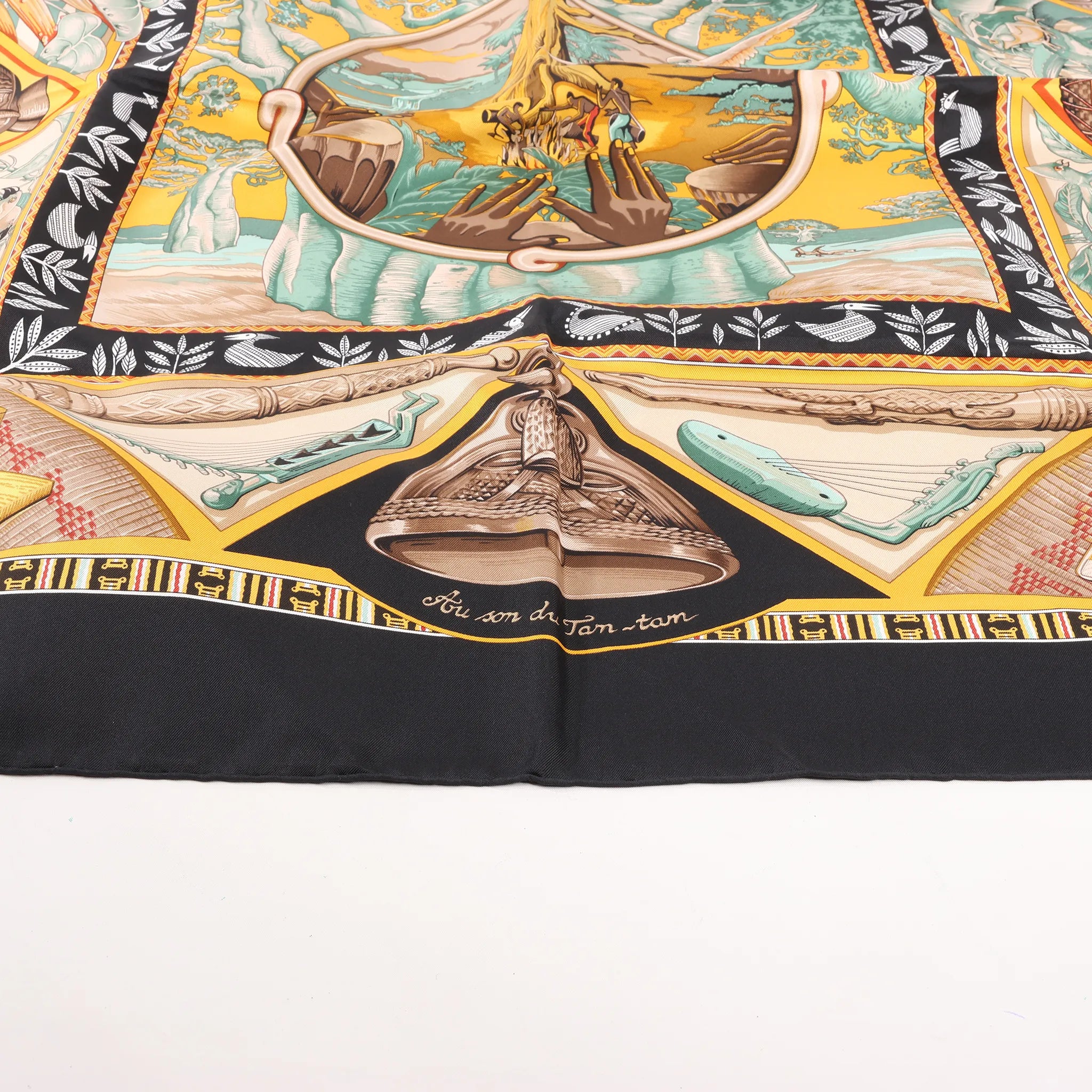 Hermès Carré 90 "Au Son du Tam Tam" Silk handkerchief in Black