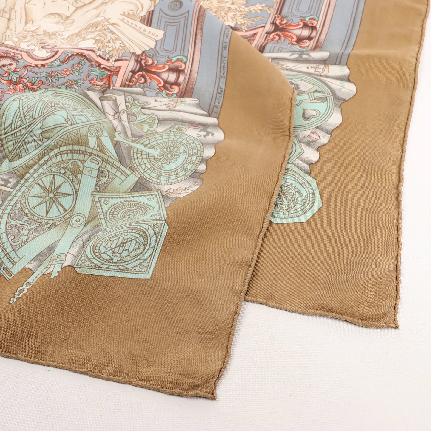 Hermès Carré 90 „Azulejos“ Seidentaschentuch in Braun