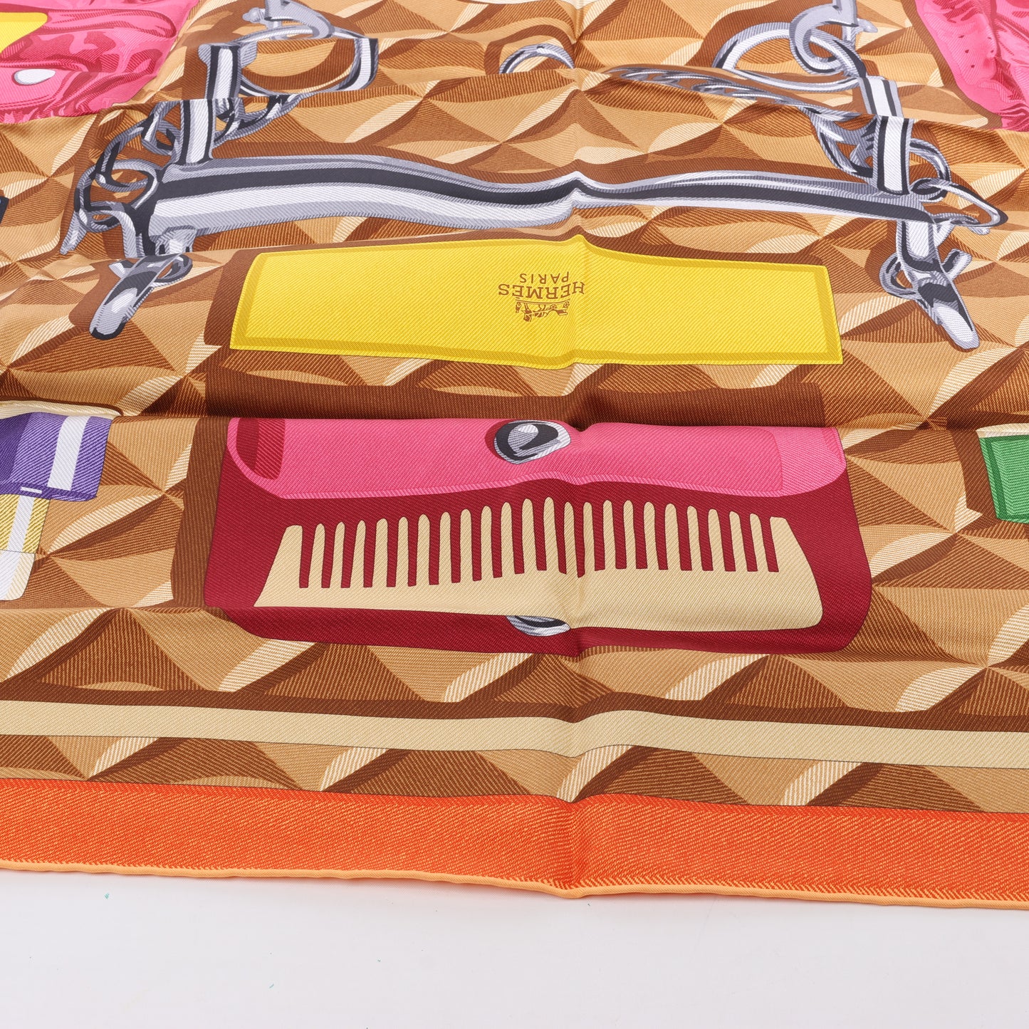 Hermès Carré 90 "BEAUTE COMPOSEE" Silk handkerchief in Orange