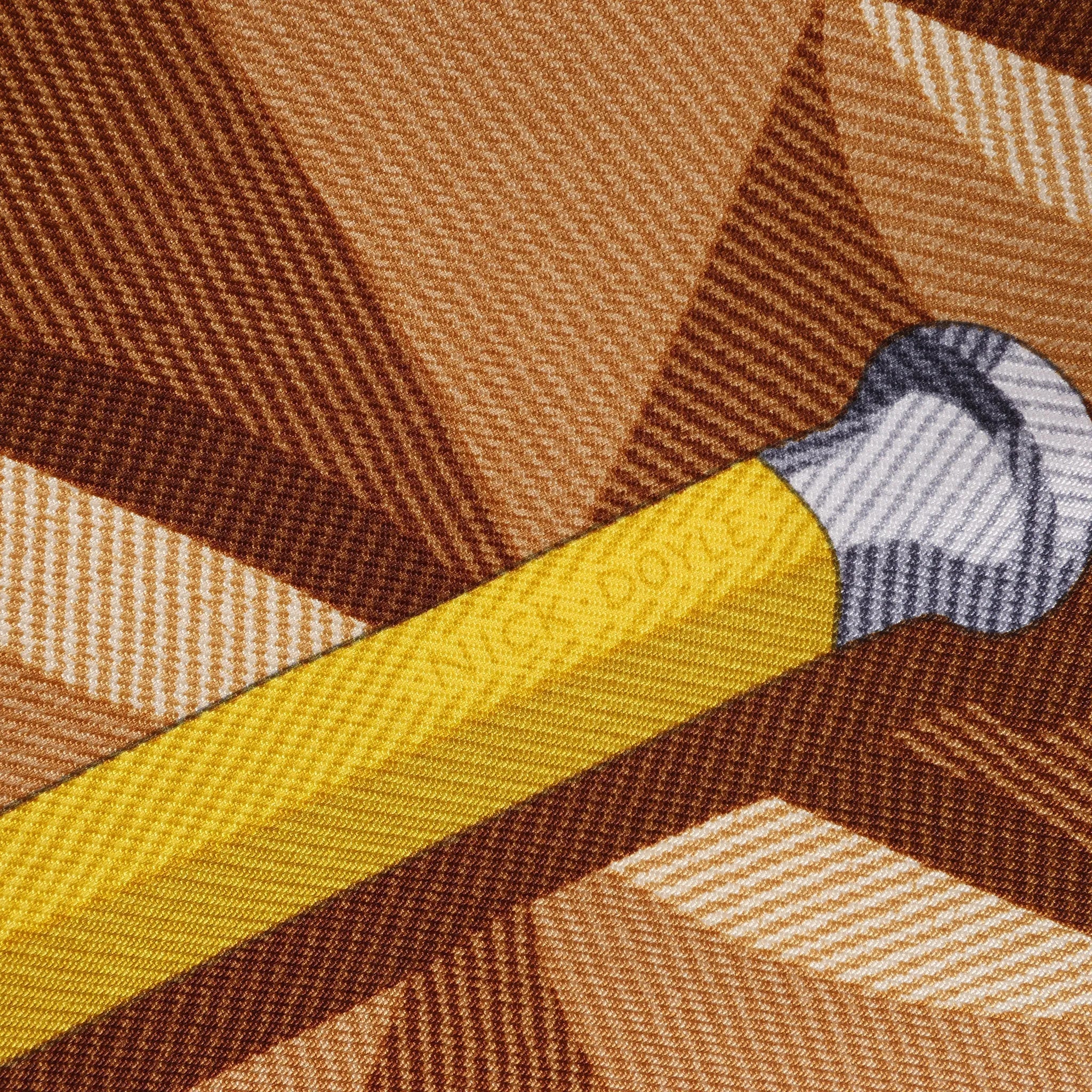 Hermès Carré 90 "BEAUTE COMPOSEE" Silk handkerchief in Orange