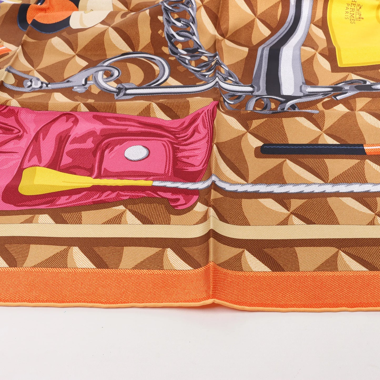 Hermès Carré 90 "BEAUTE COMPOSEE" Silk handkerchief in Orange