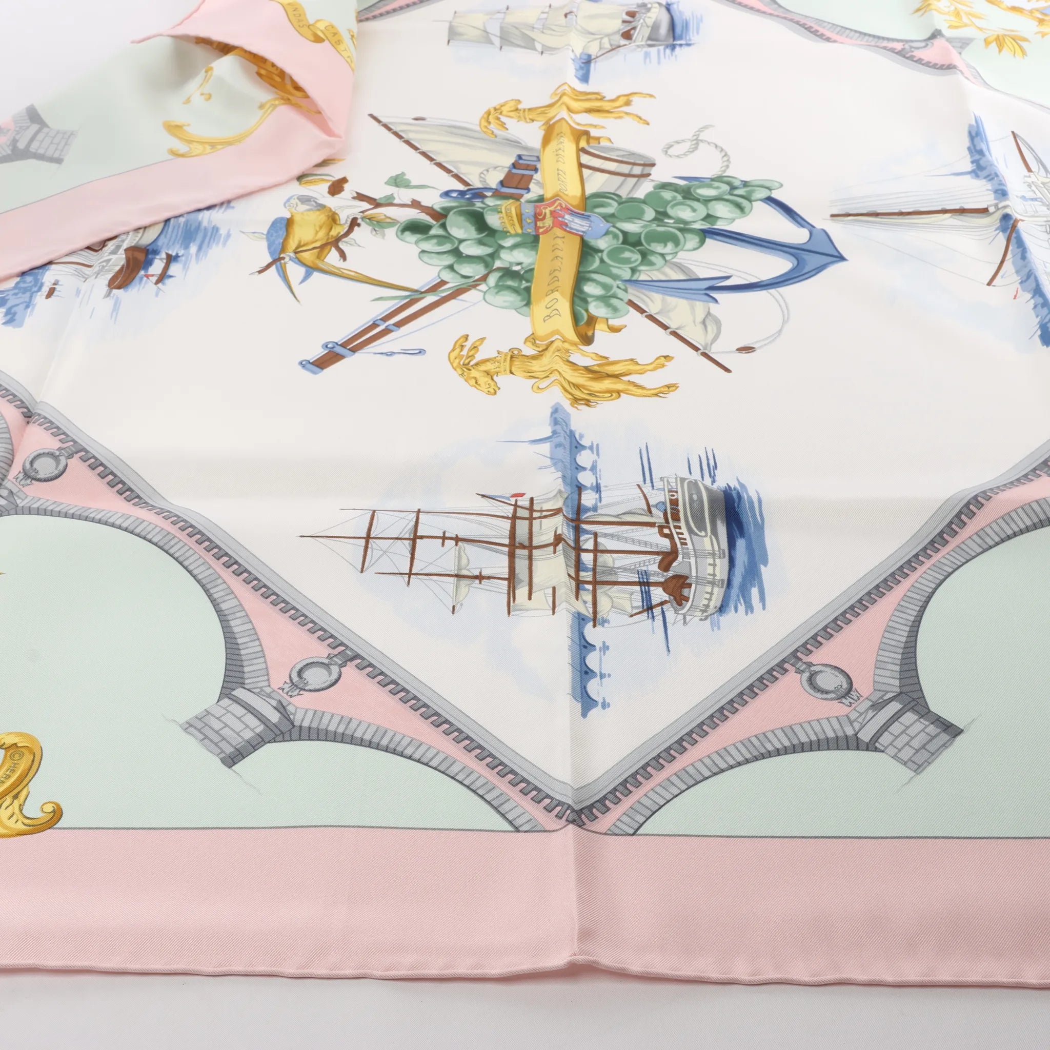 Hermès Carré 90 "BORDEAUX PORTE OCEANE" Silk handkerchief in Pink