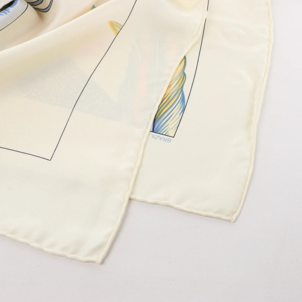 Hermès Carré 90 "BRAZIL" Silk handkerchief in Ivory x Blue