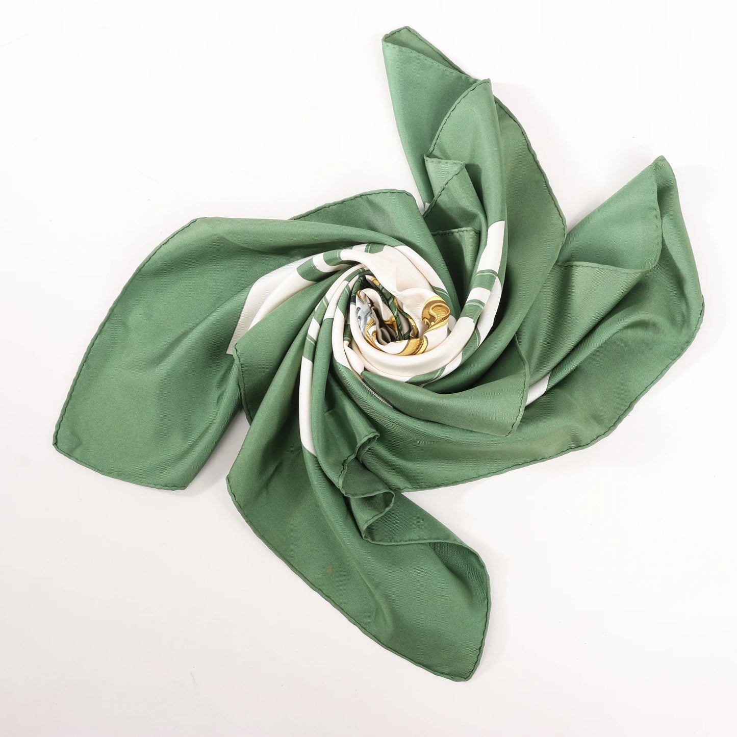 Hermès Carré 90 "BRIDES de GALA" Silk handkerchief in Green