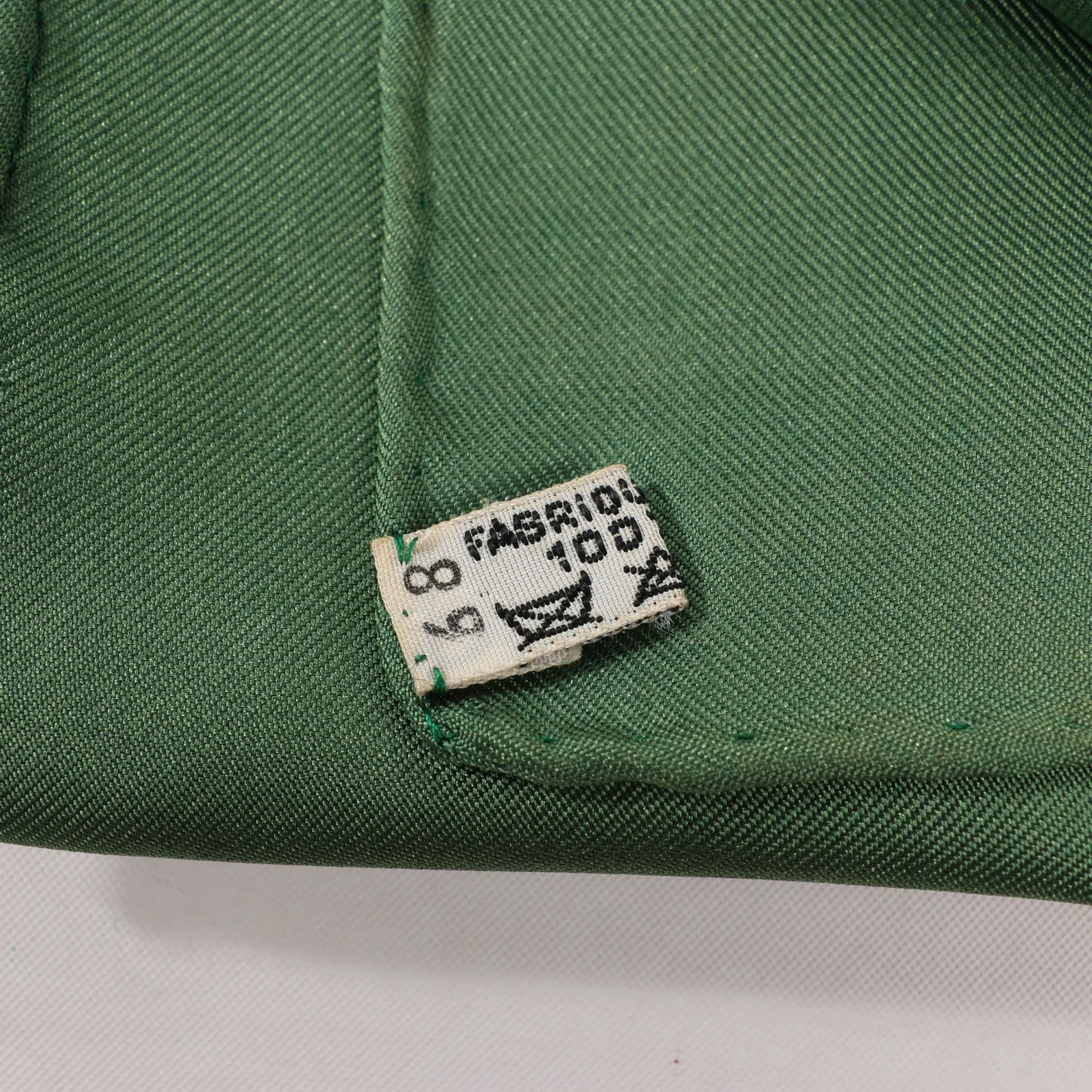 Hermès Carré 90 "BRIDES de GALA" Silk handkerchief in Green