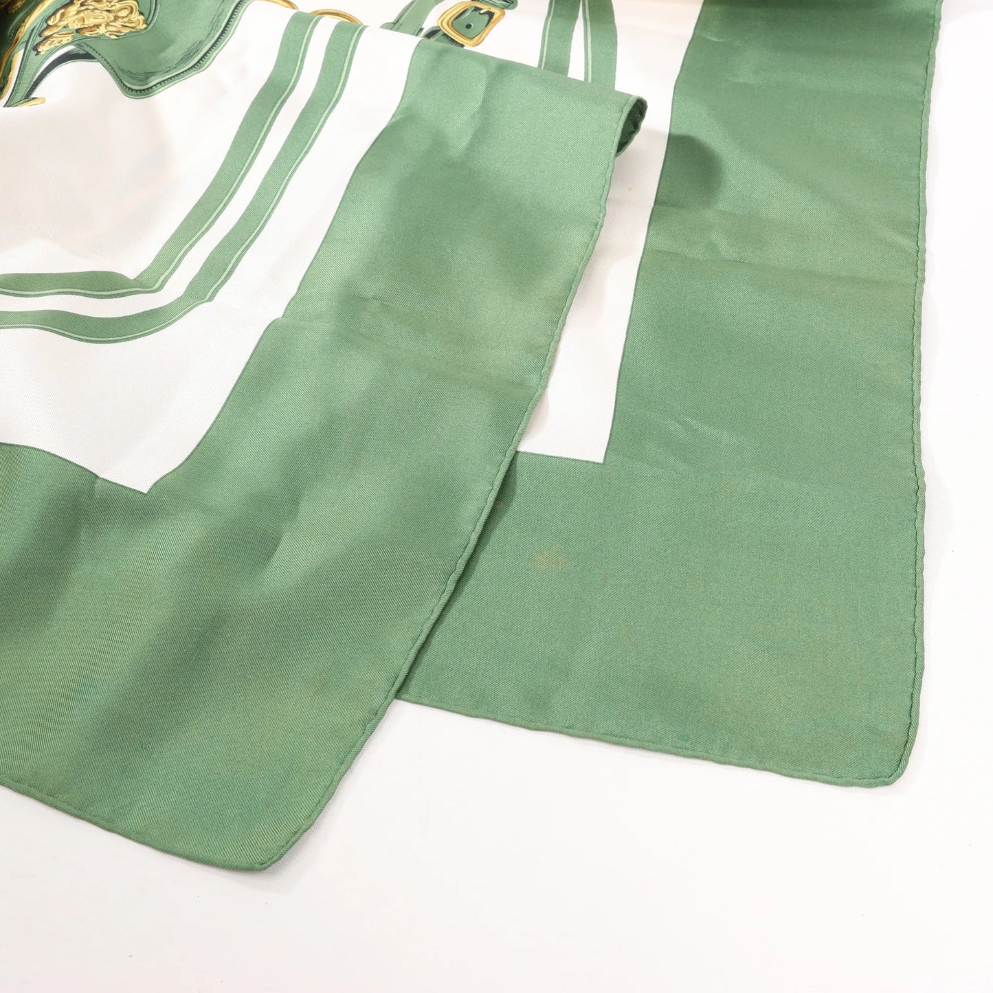 Hermès Carré 90 "BRIDES de GALA" Silk handkerchief in Green