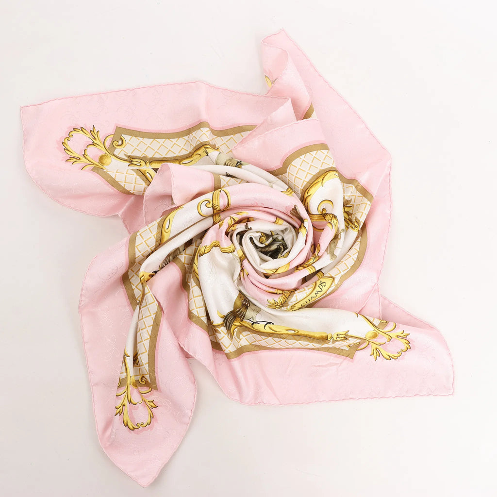 Hermès Carré 90 "La Cle des Champs" Silk handkerchief in Pink