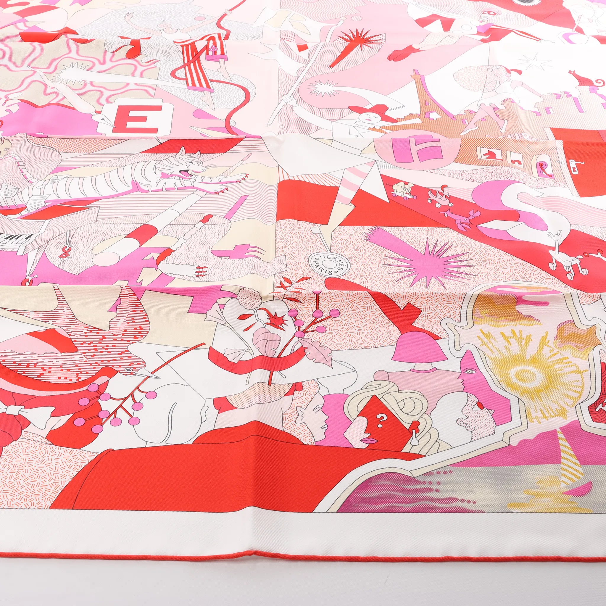 Hermès Carré 90 "CA DECOIFFE" Silk handkerchief in Pink