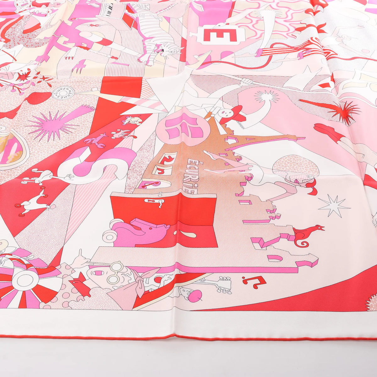 Hermès Carré 90 "CA DECOIFFE" Silk handkerchief in Pink