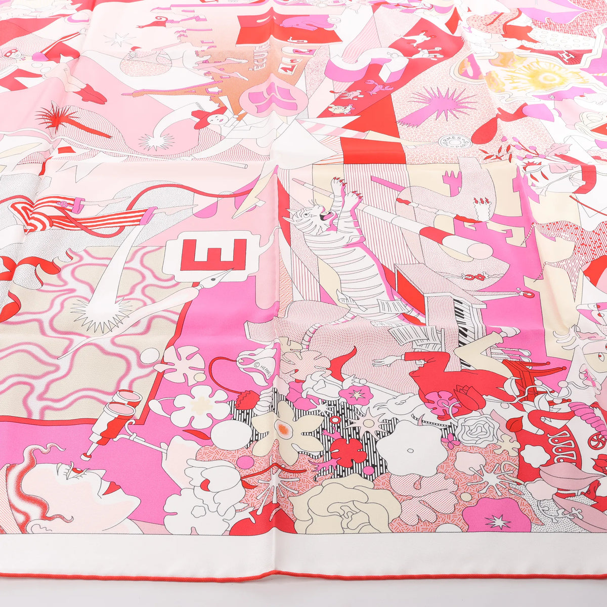 Hermès Carré 90 "CA DECOIFFE" Silk handkerchief in Pink