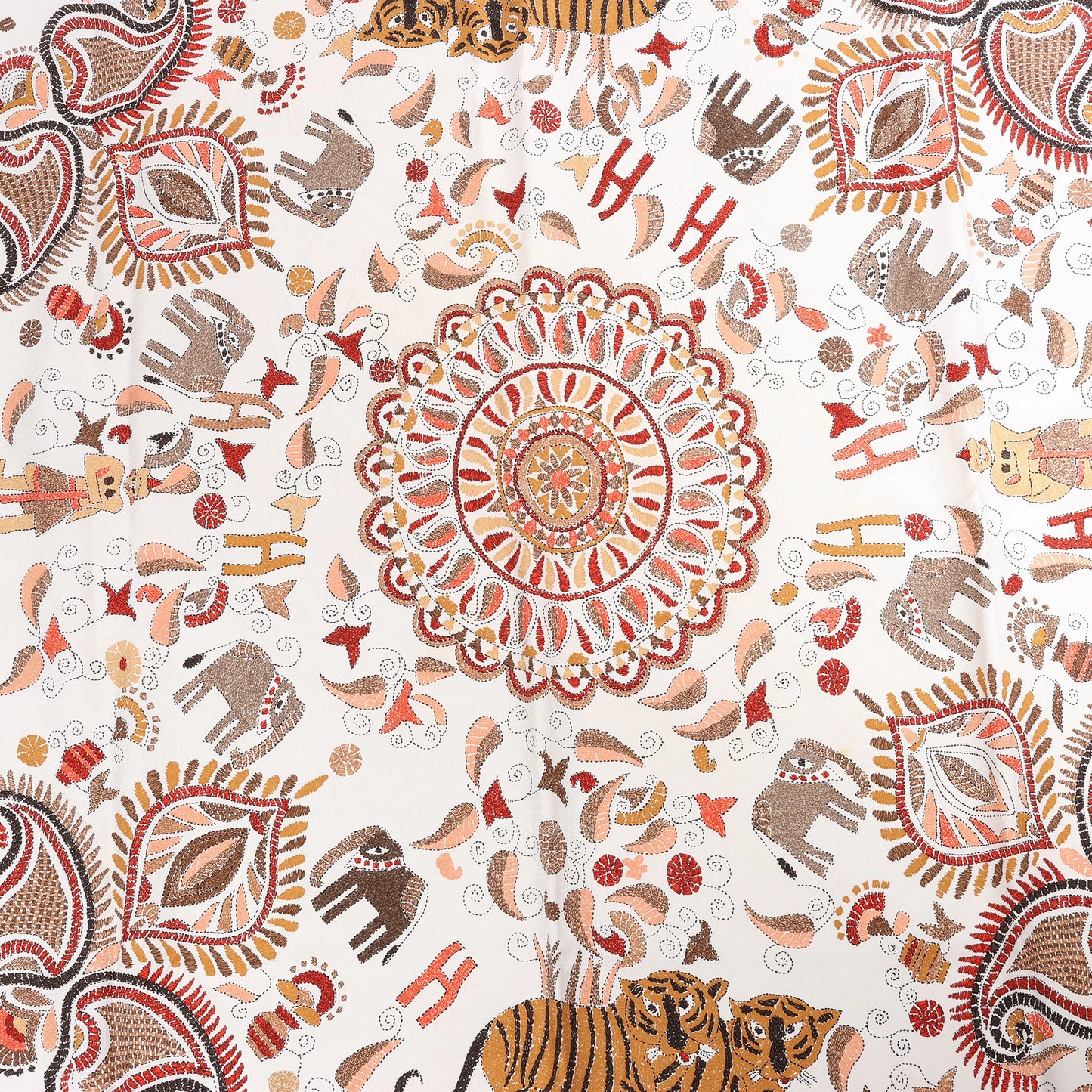 Hermès Carré 90 "CARRE KANTHA" Silk handkerchief in Ecru