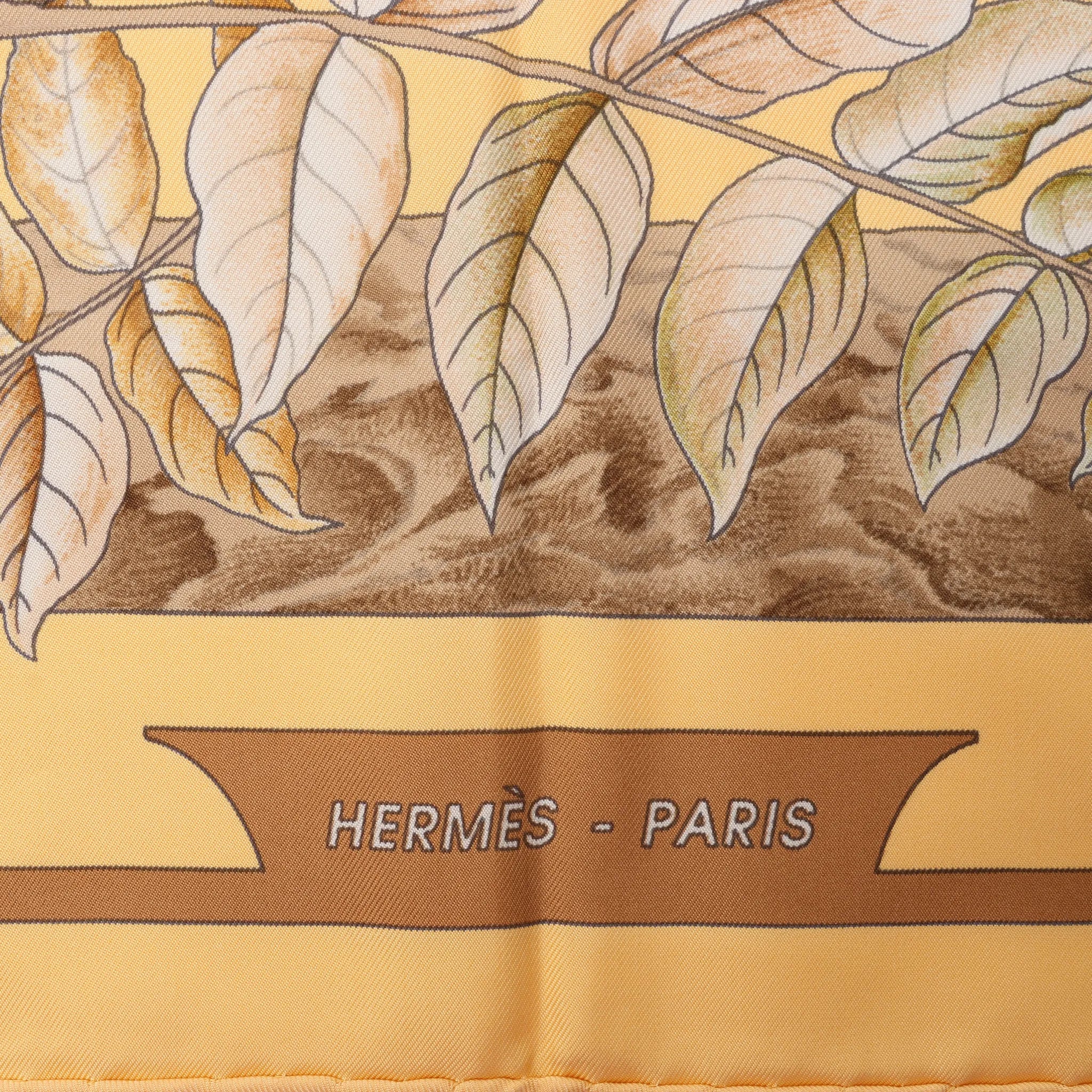 Hermès Carré 90 "CASSE NOISETTE" Silk handkerchief in Yellow x Brown