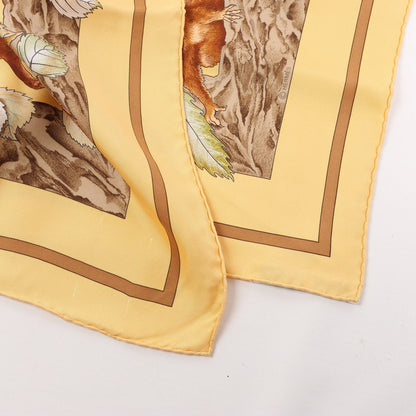 Hermès Carré 90 "CASSE NOISETTE" Silk handkerchief in Yellow