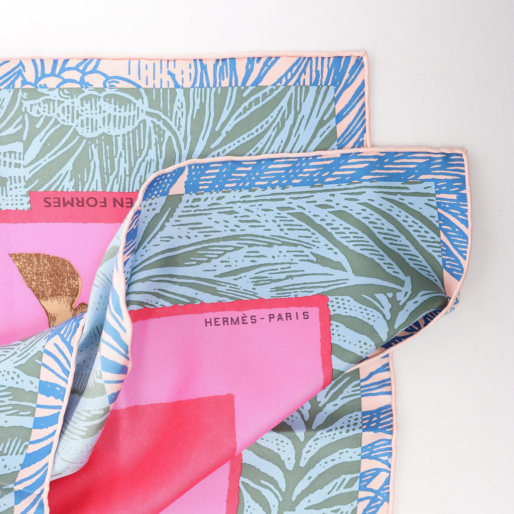 Hermès Carré 90 "CAVALIER EN FORMES" Silk handkerchief in Blue x Pink