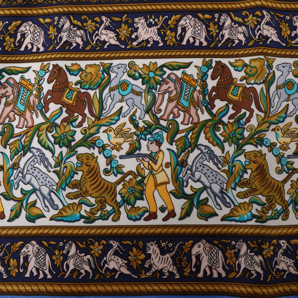 Hermès Carré 90 "CHASSE en INDE" Silk handkerchief in Blue
