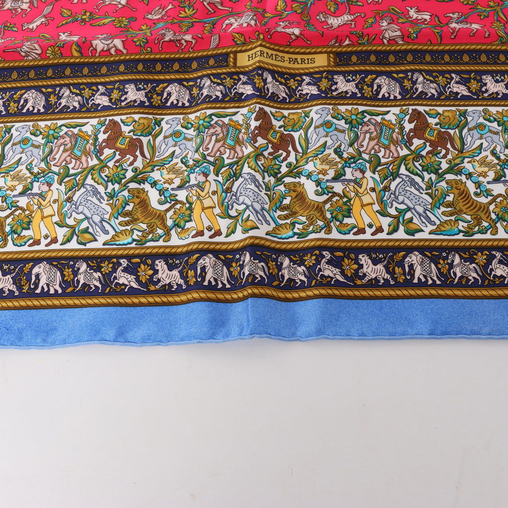 Hermès Carré 90 "CHASSE en INDE" Silk handkerchief in Blue