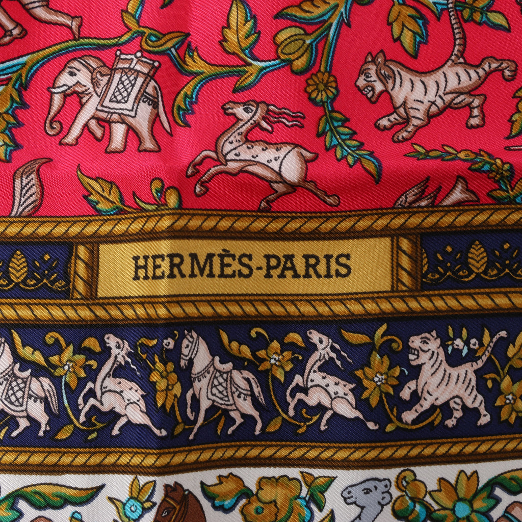 Hermès Carré 90 "CHASSE en INDE" Silk handkerchief in Blue