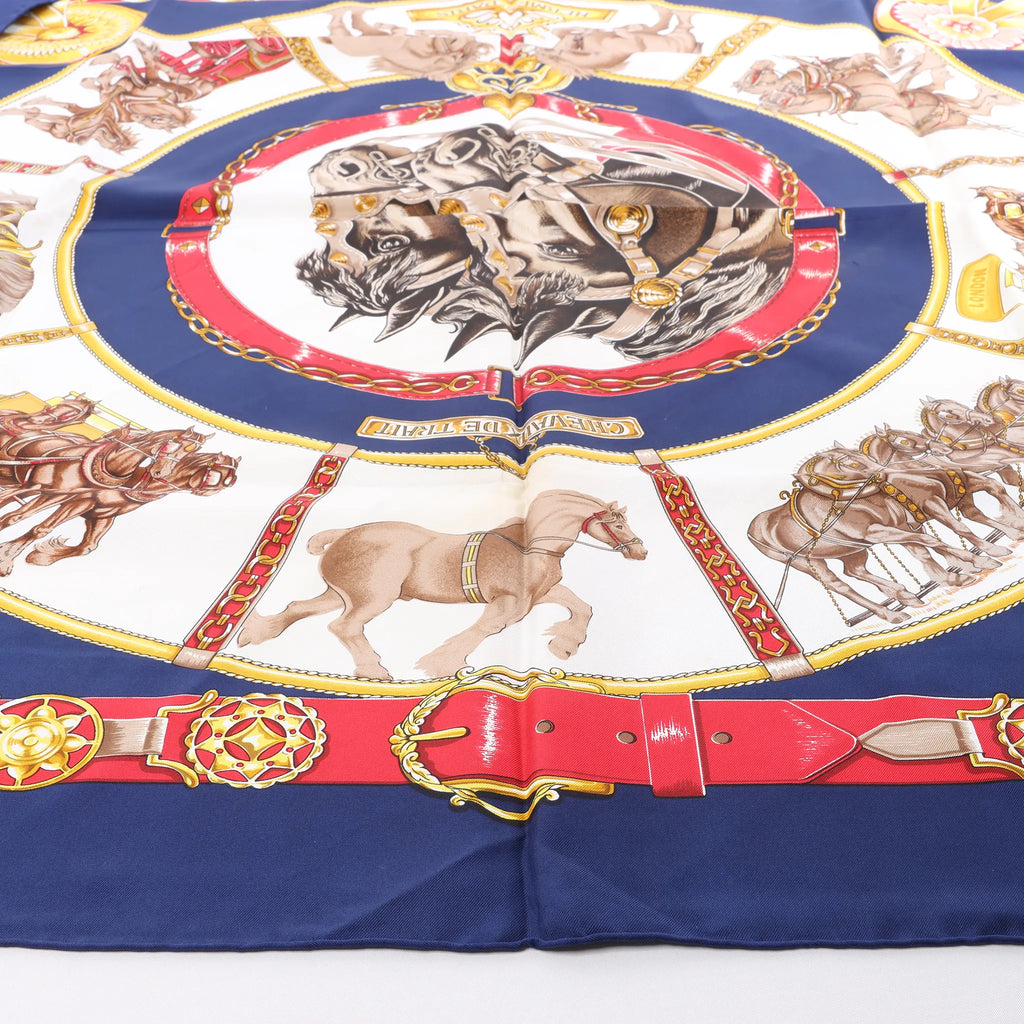 Hermès Carré 90 "CHEVAUX DE TRAIT" Silk handkerchief in Navy Blue