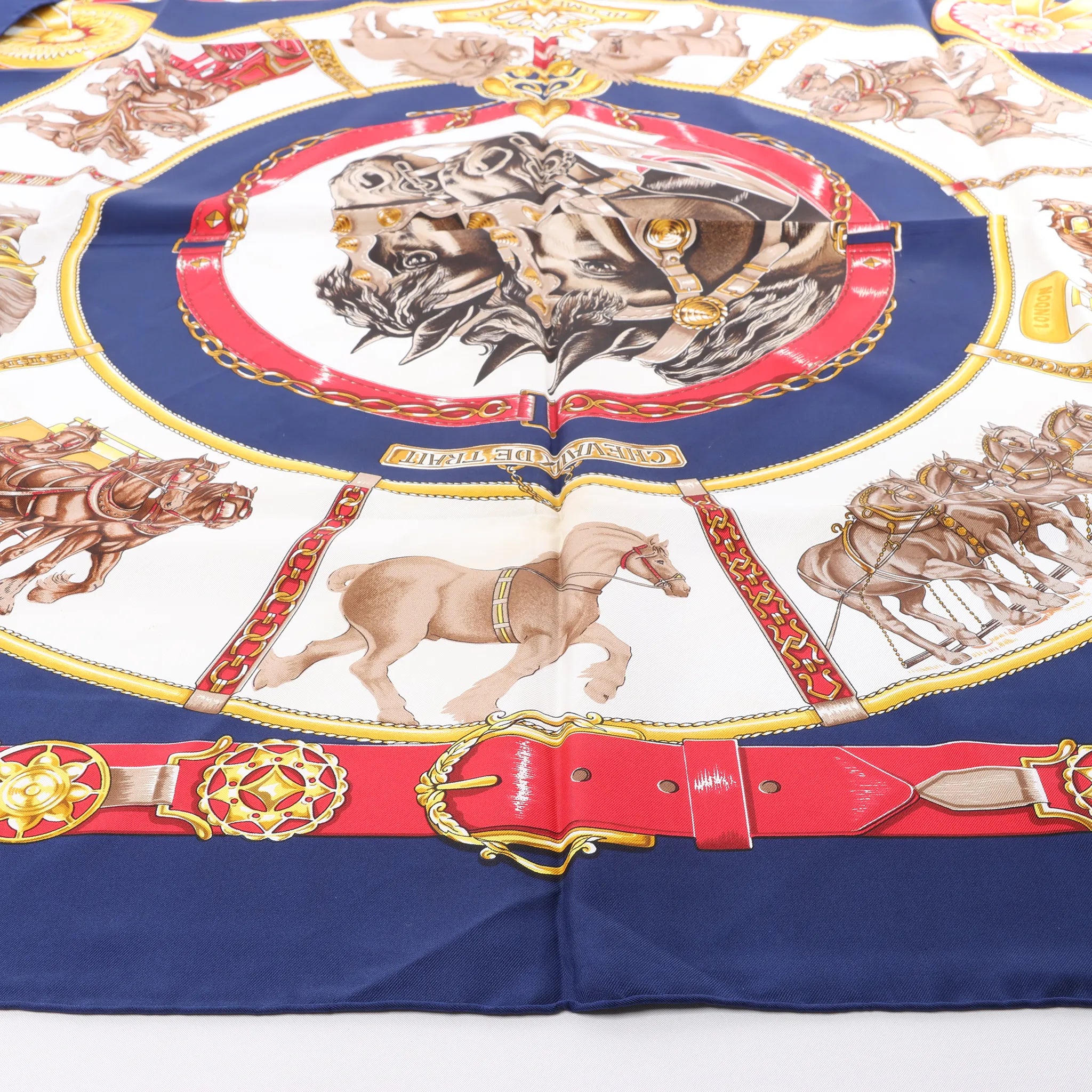 Hermès Carré 90 "CHEVAUX DE TRAIT" Silk handkerchief in Navy Blue