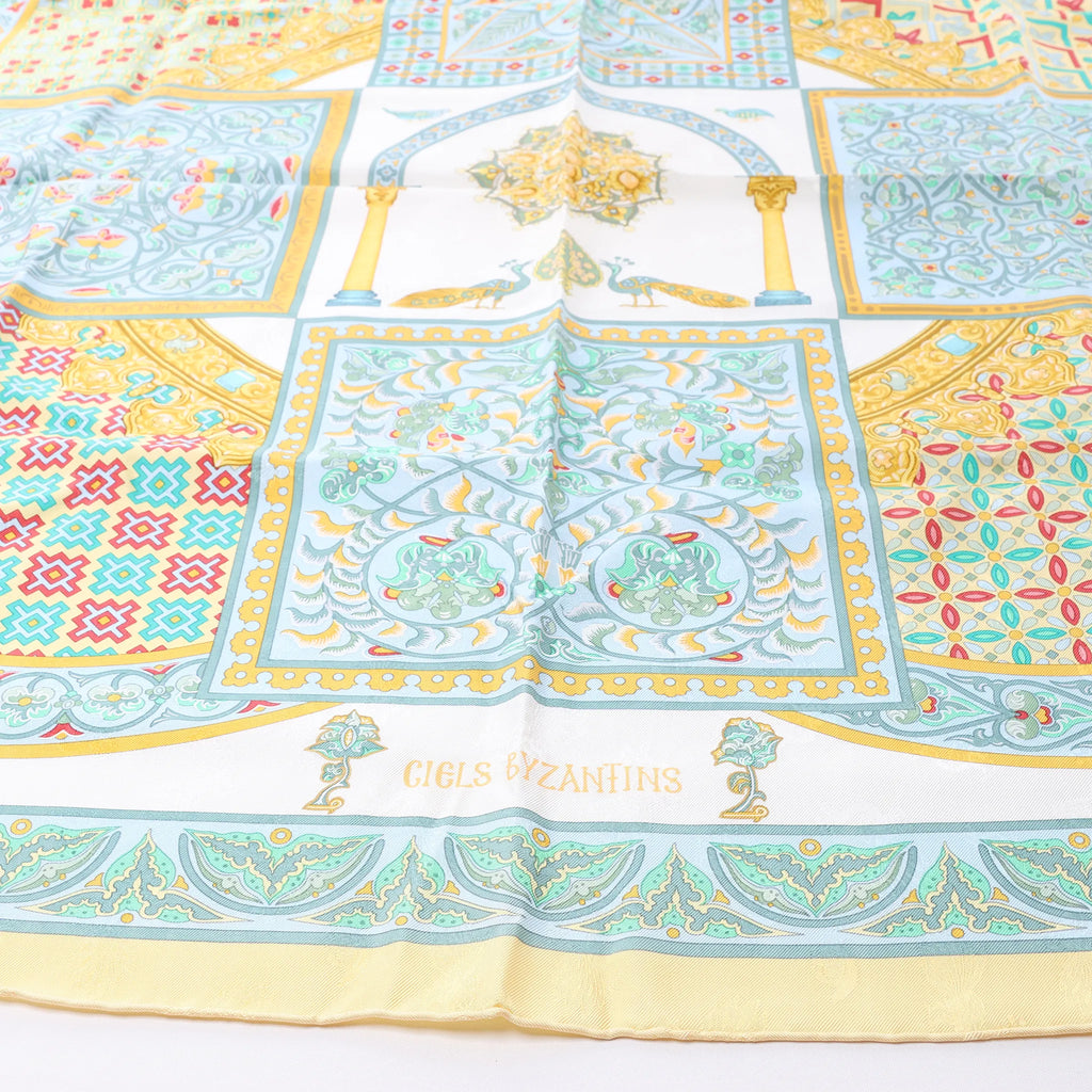 Hermès Carré 90 "CIELS BYZANTINS" Silk handkerchief in Yellow