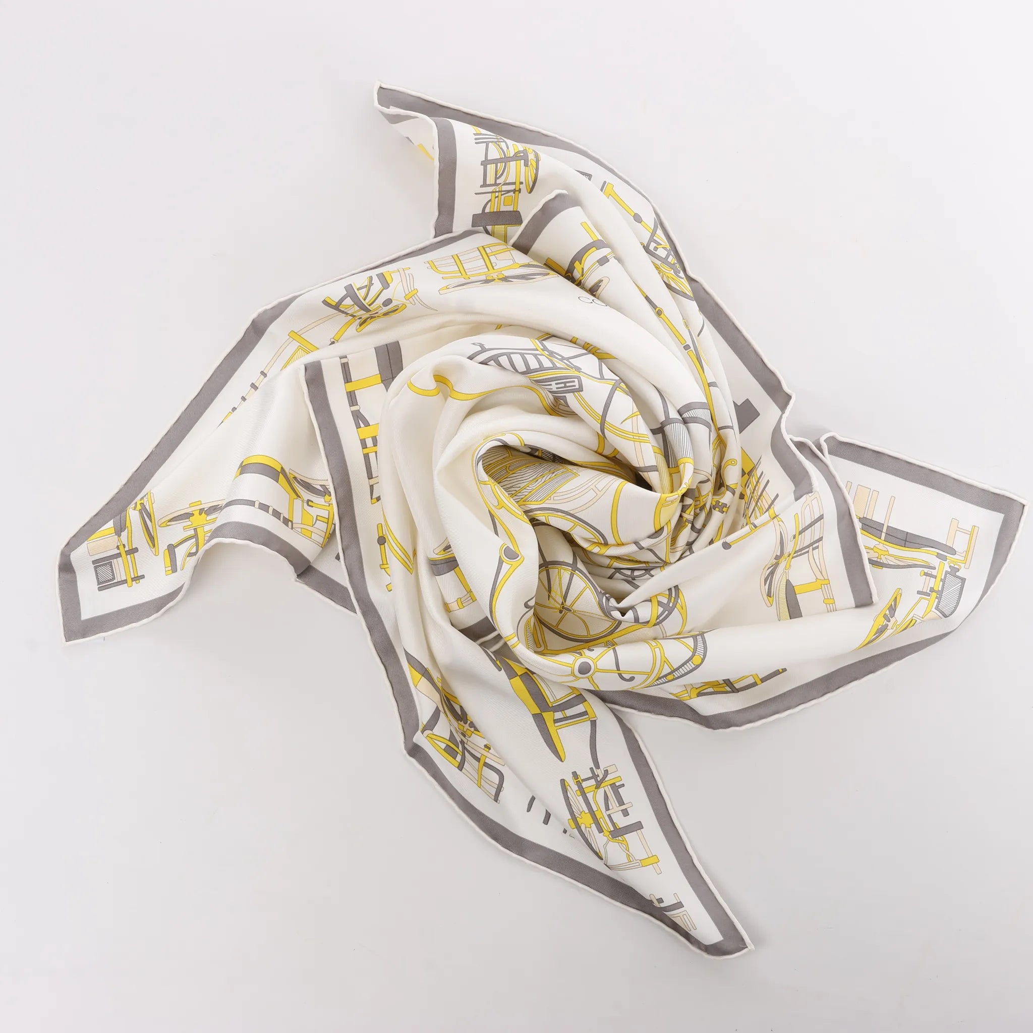 Hermès Carré 90 "COMPLICATION EQUESTR" Silk handkerchief in Gray x Yellow