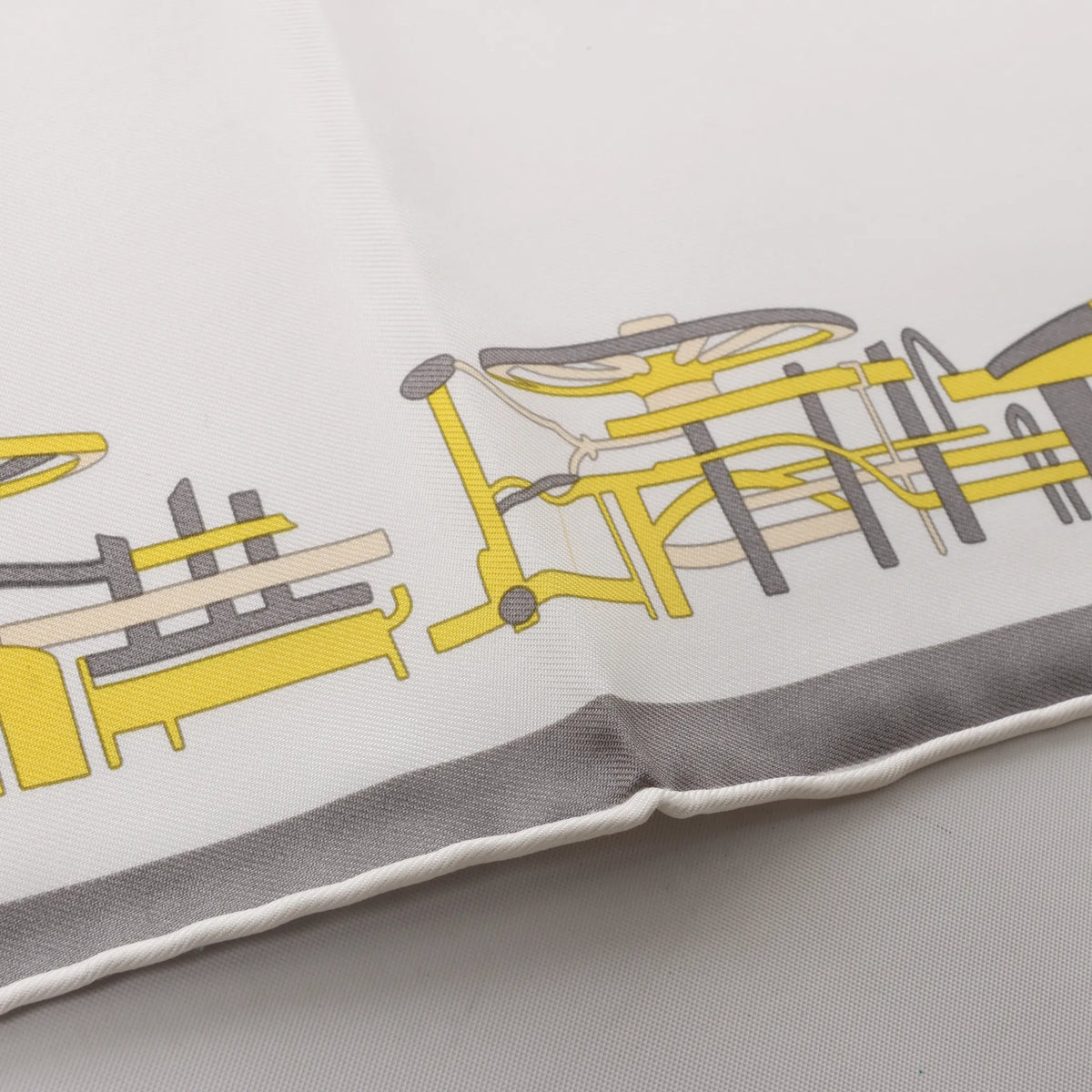 Hermès Carré 90 "COMPLICATION EQUESTR" Silk Scarf in Gray x Yellow