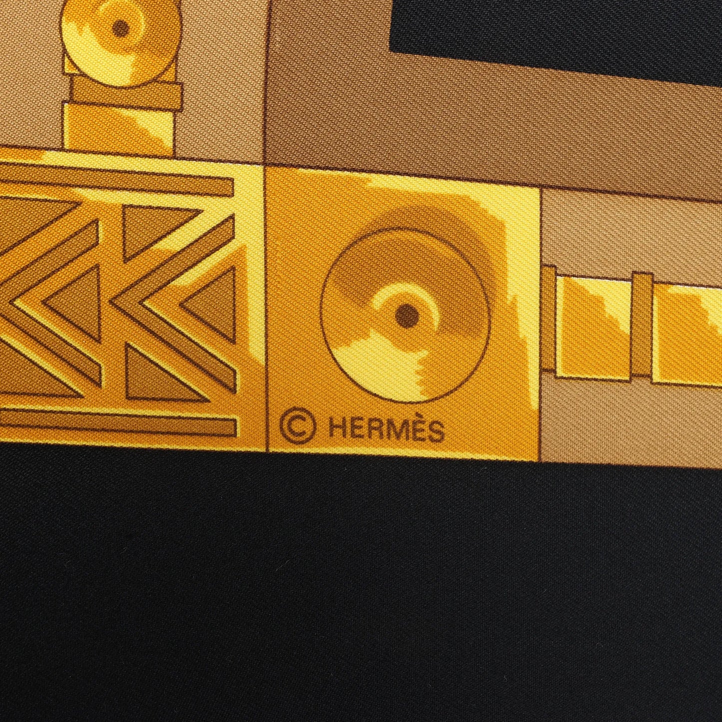 Hermès Carré 90 "CUILLERS D‘AFRIQUE" Silk handkerchief in Black