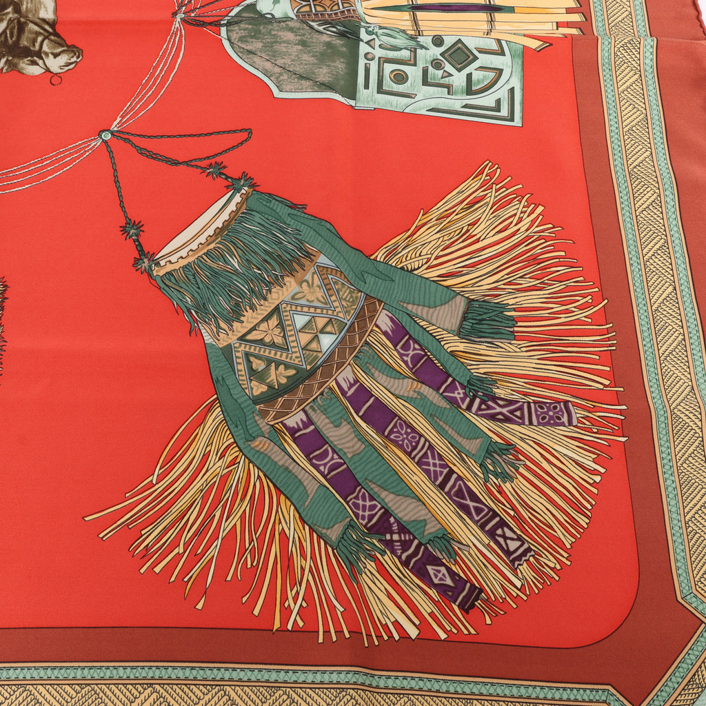 Hermès Carré 90 "CUIRS DU DESERT" Silk handkerchief in Red x Brown