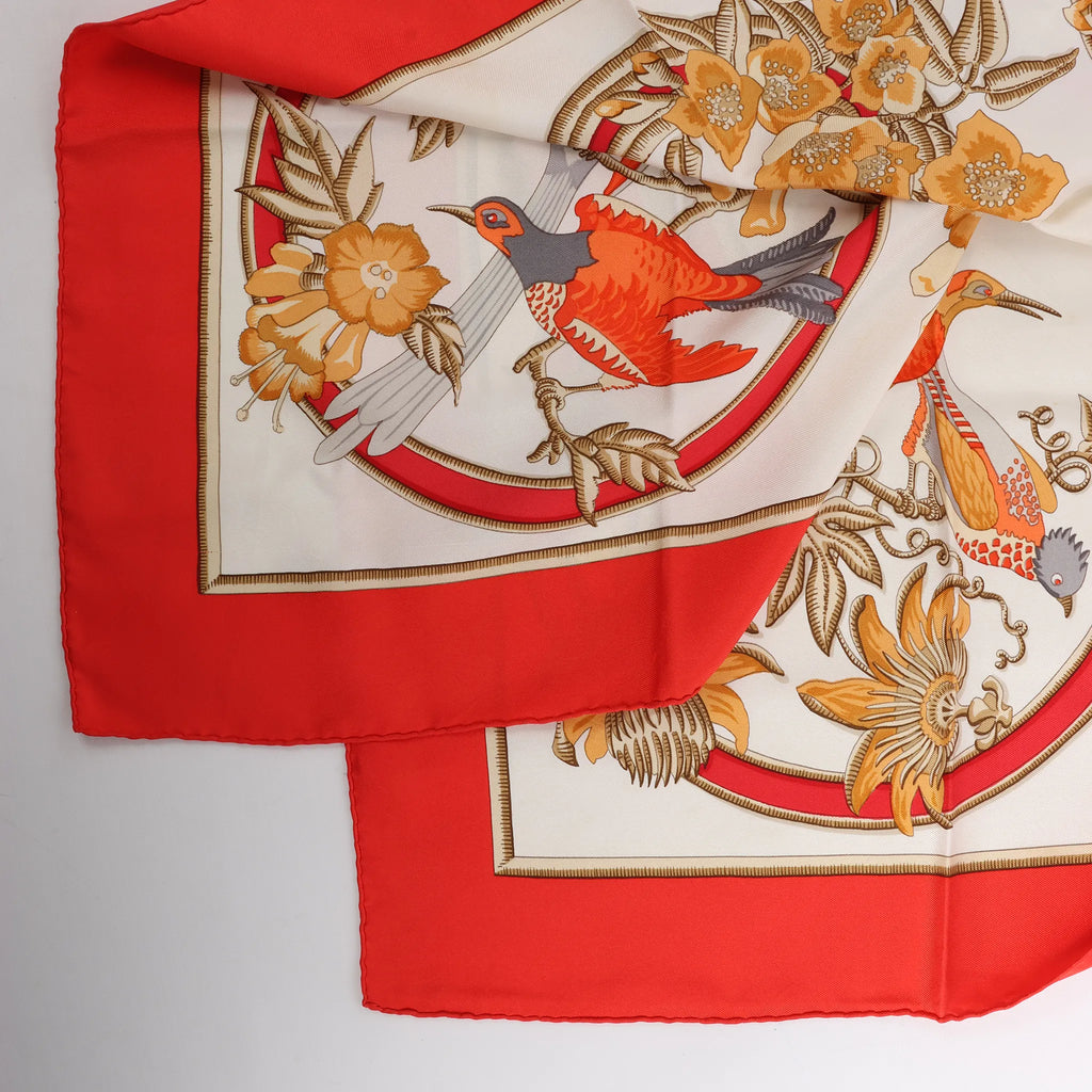 Hermès Carré 90 "Caraibes" Silk handkerchief in Red