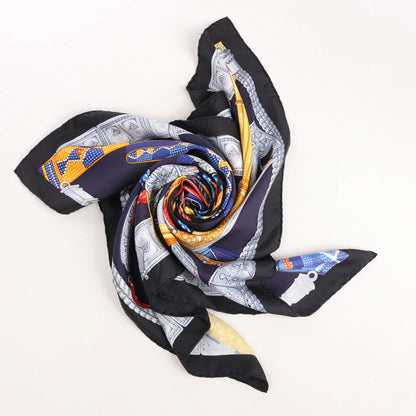 Hermès Carré 90 „Ceintures et Liens Belts and Strings“ Seidentaschentuch in Marineblau