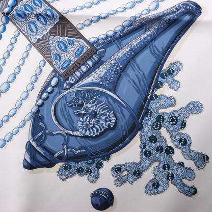 Hermès Carré 90 "Chemins de Corail" Silk handkerchief in Blue