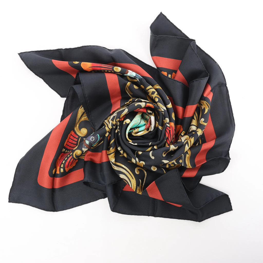 Hermès Carré 90 "Cheval Turc" Silk handkerchief in Black