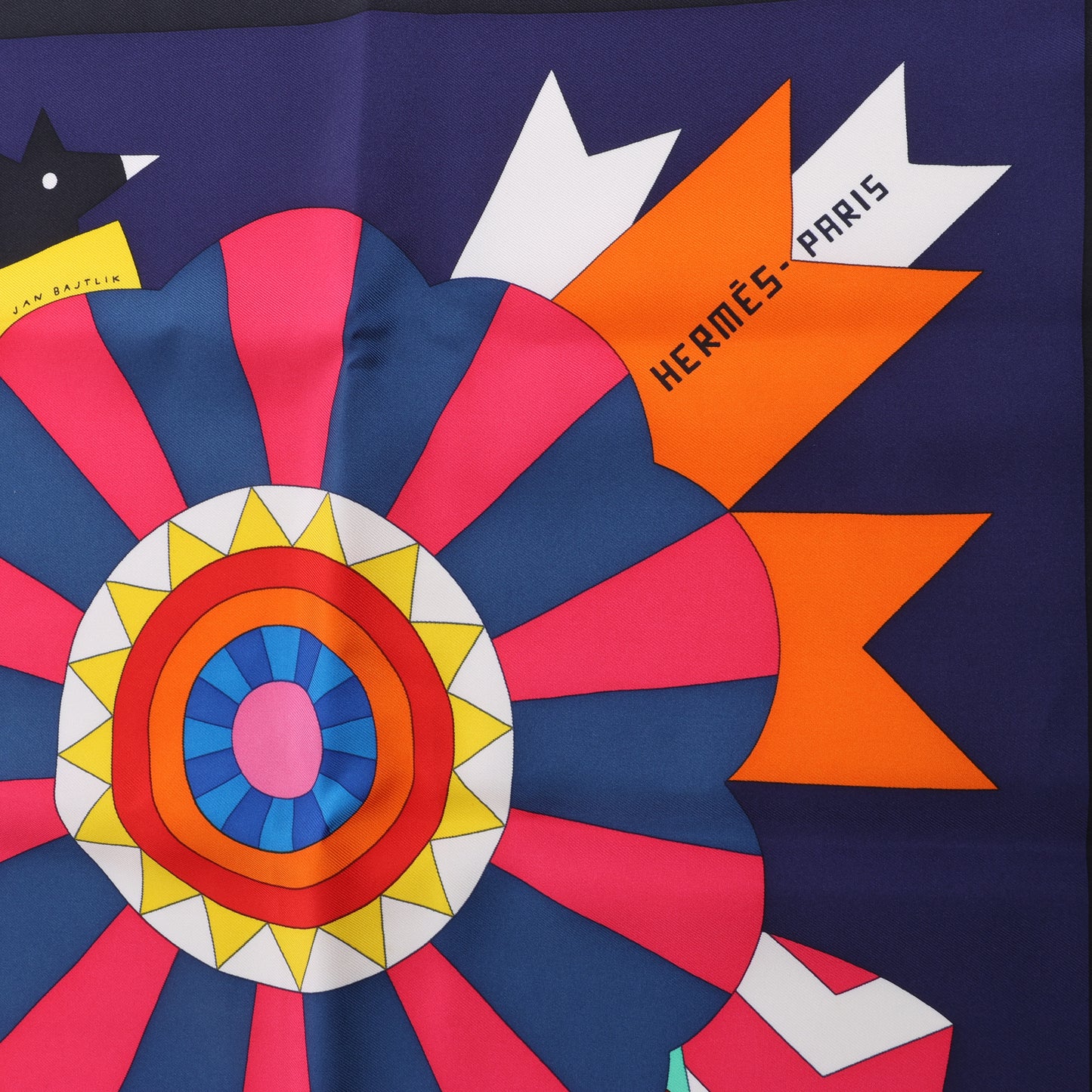 Hermes Carré 90 "Cheval de Fete" Silk handkerchief in Multicolor