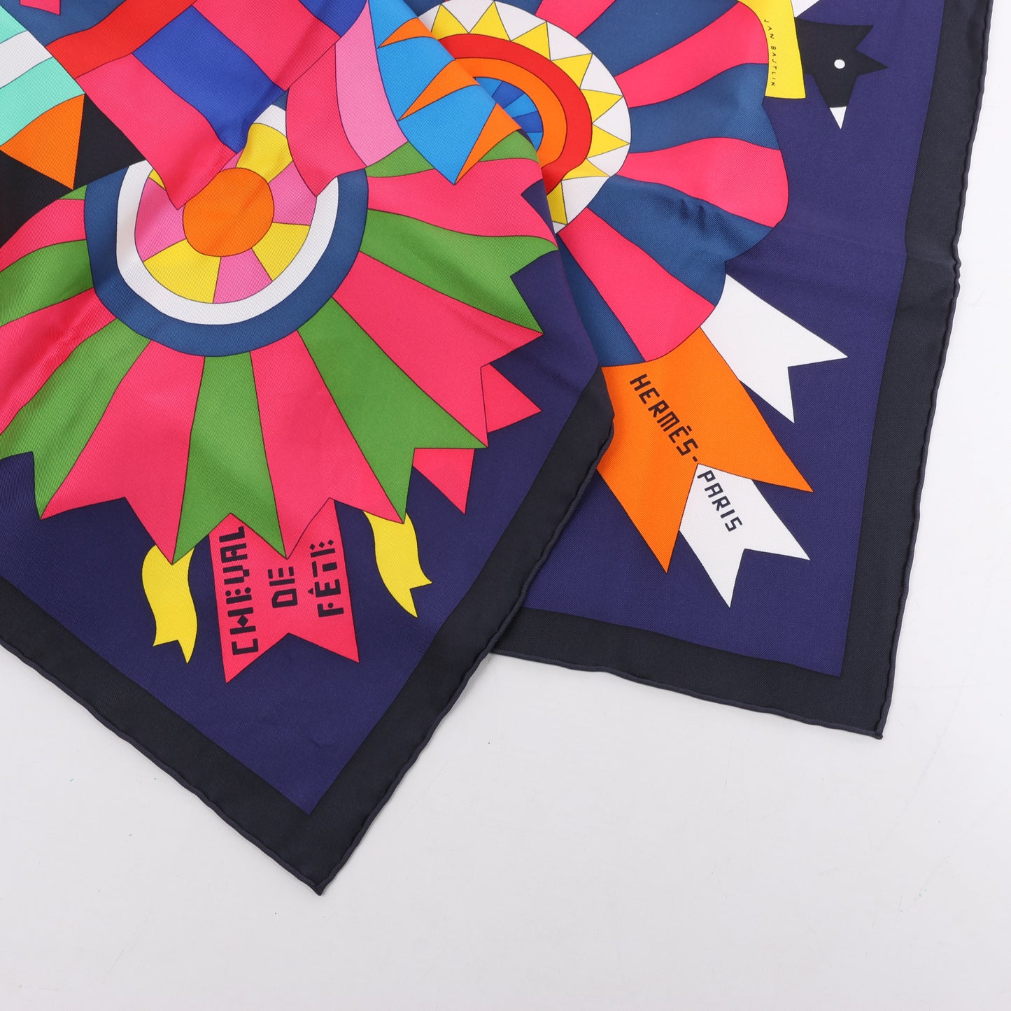 Hermes Carré 90 "Cheval de Fete" Silk handkerchief in Multicolor