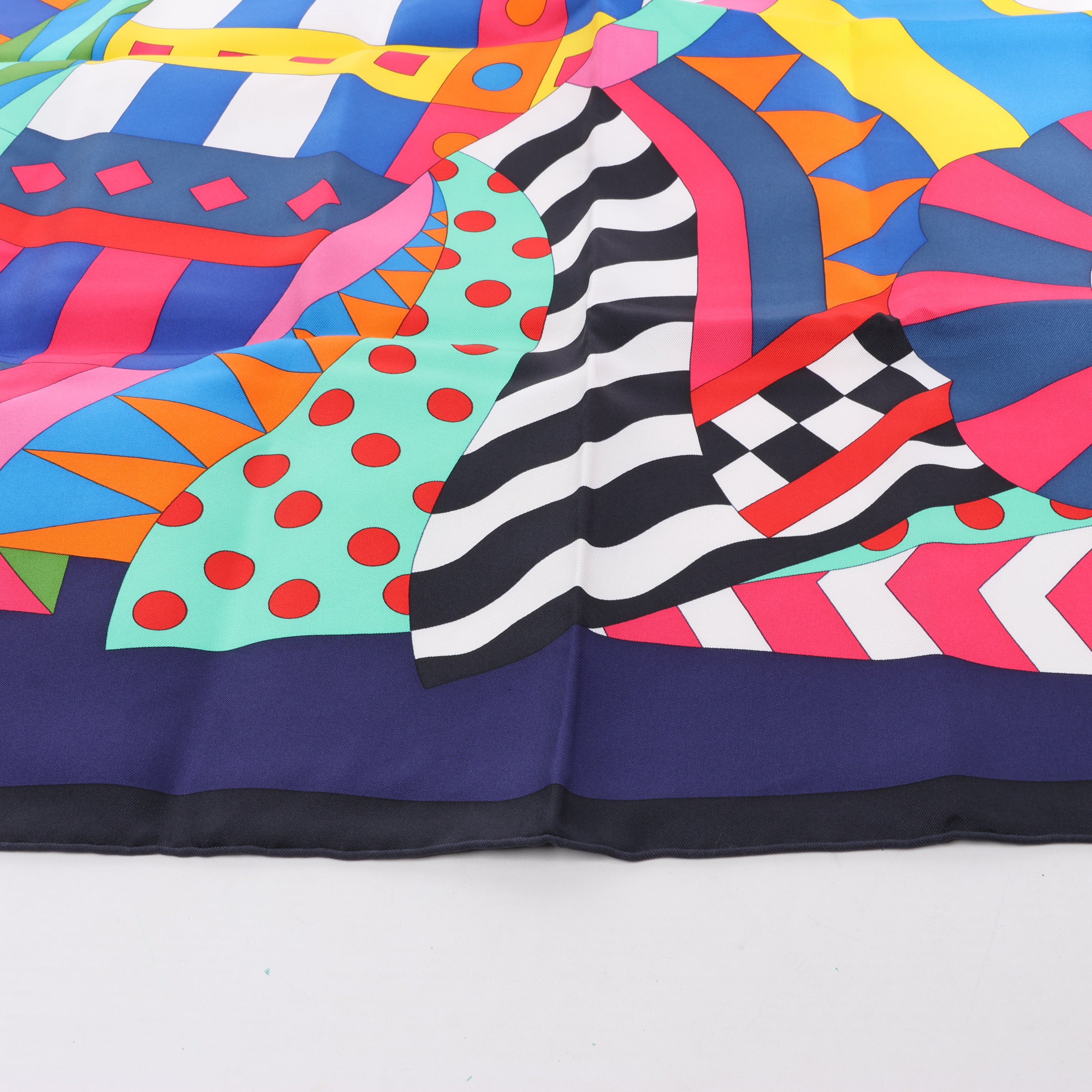 Hermes Carré 90 "Cheval de Fete" Silk handkerchief in Multicolor