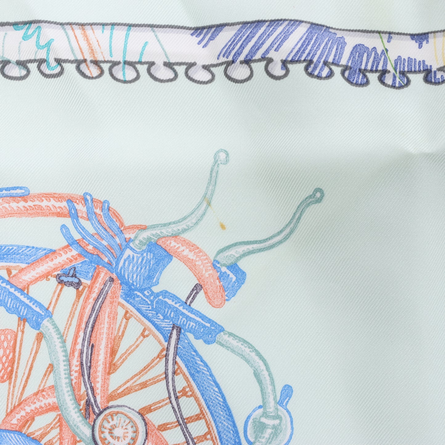 Hermès Carré 90 "Chevaloscope Neon" Silk handkerchief in Green