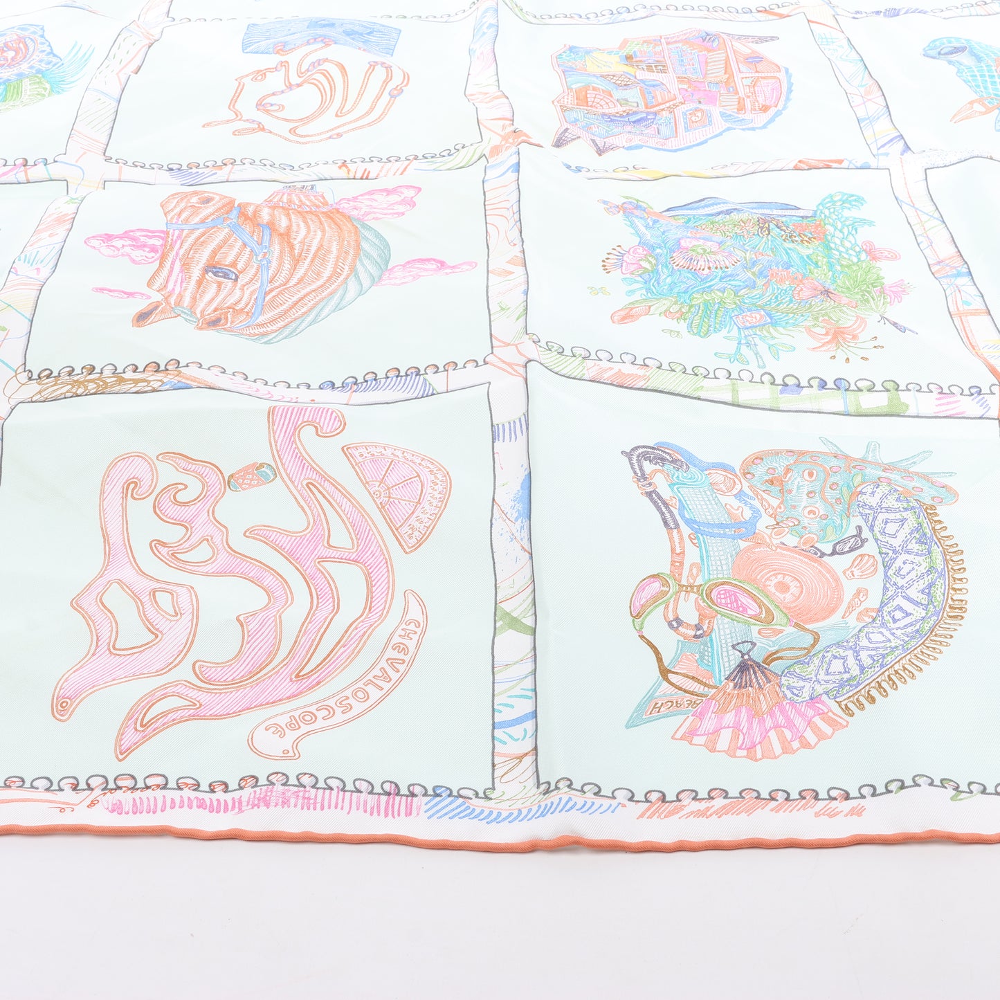 Hermès Carré 90 "Chevaloscope Neon" Silk handkerchief in Green