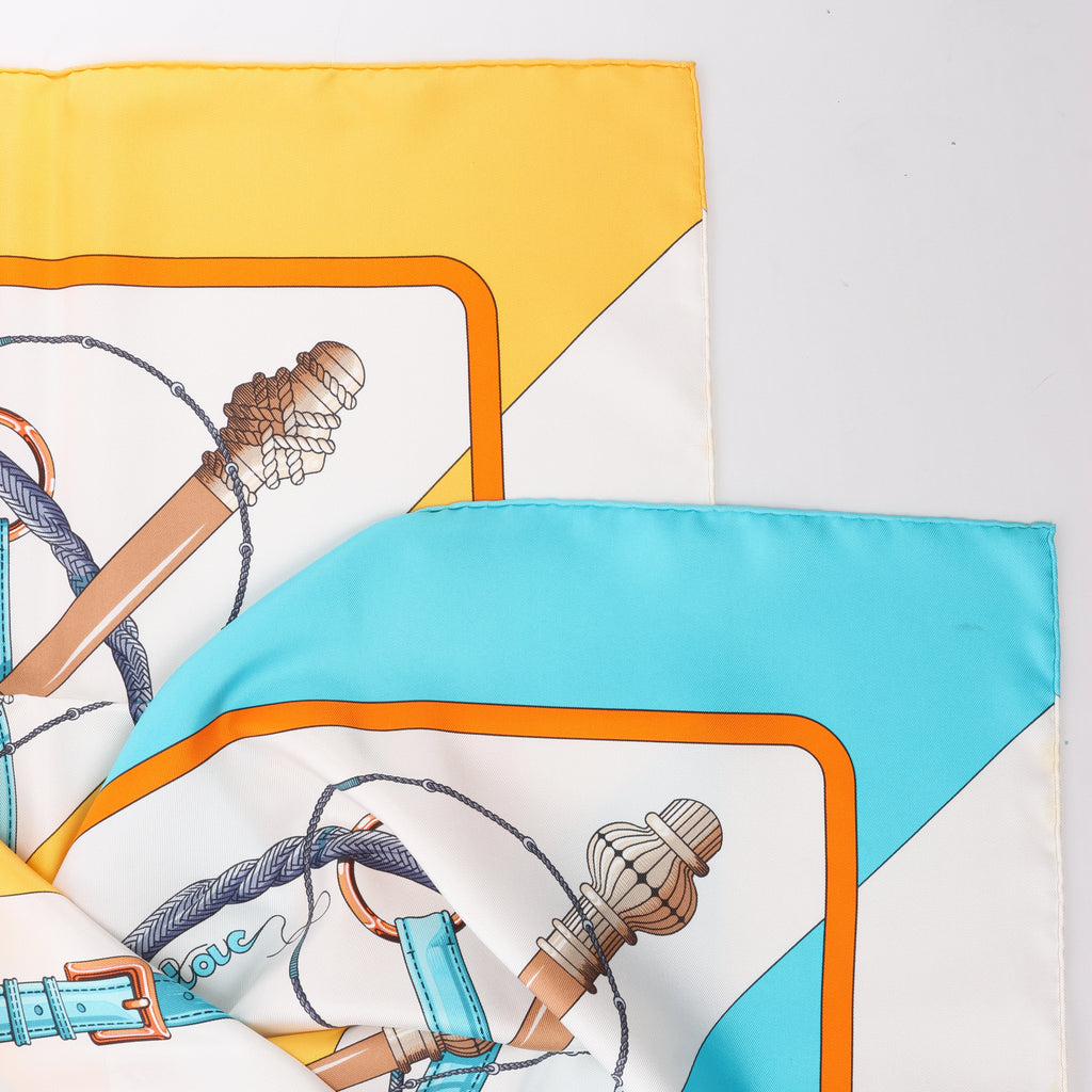 Hermès Carré 90 "Clic Clac" Scarf Silk in Blue x Yellow