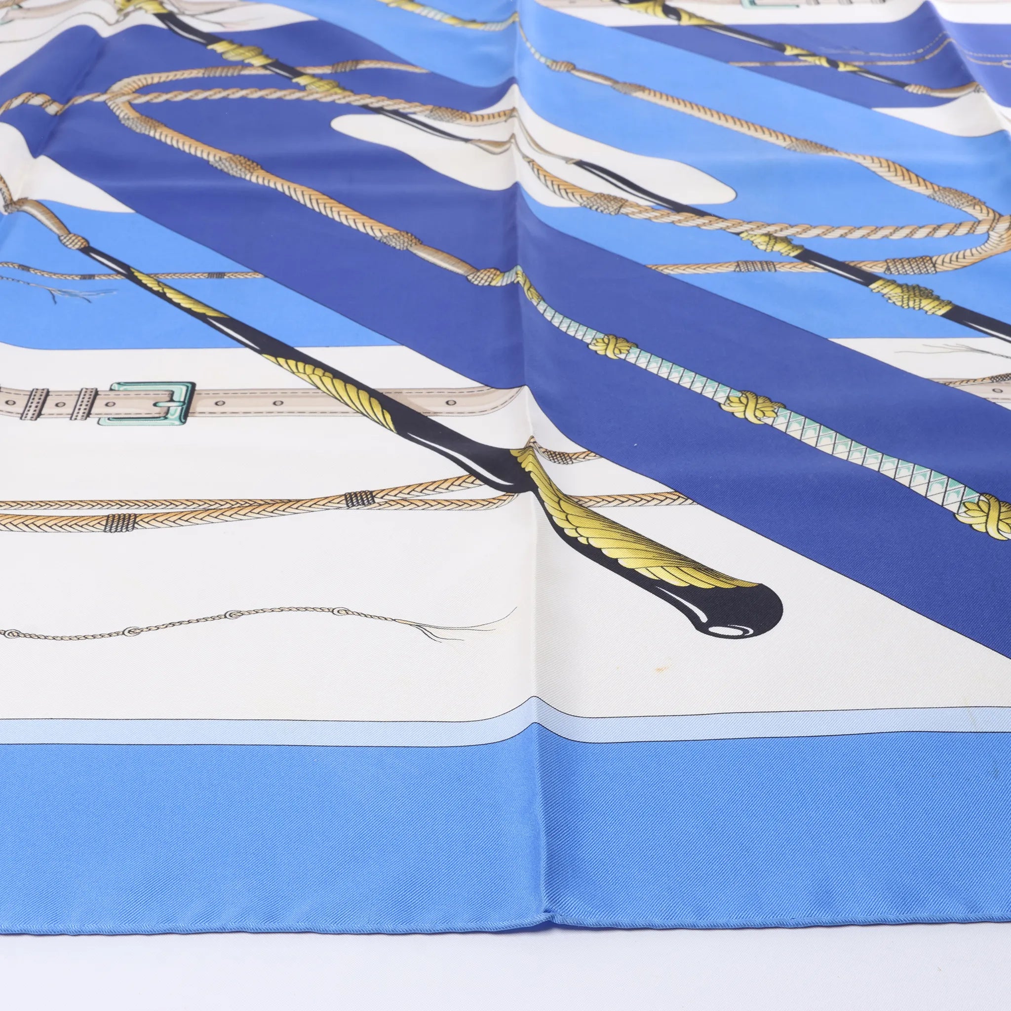 Hermès Carré 90 "Clic Clac" Silk handkerchief in Blue