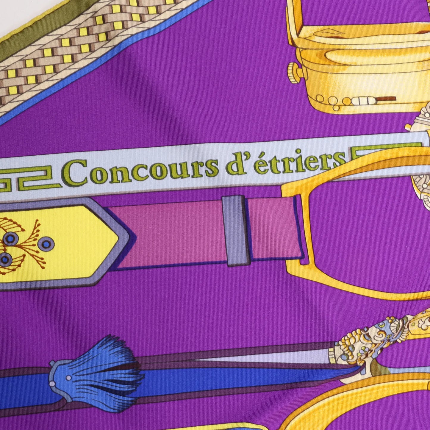 Hermès Carré 90 "Concours d'etriers Etelier" Silk handkerchief in Purple