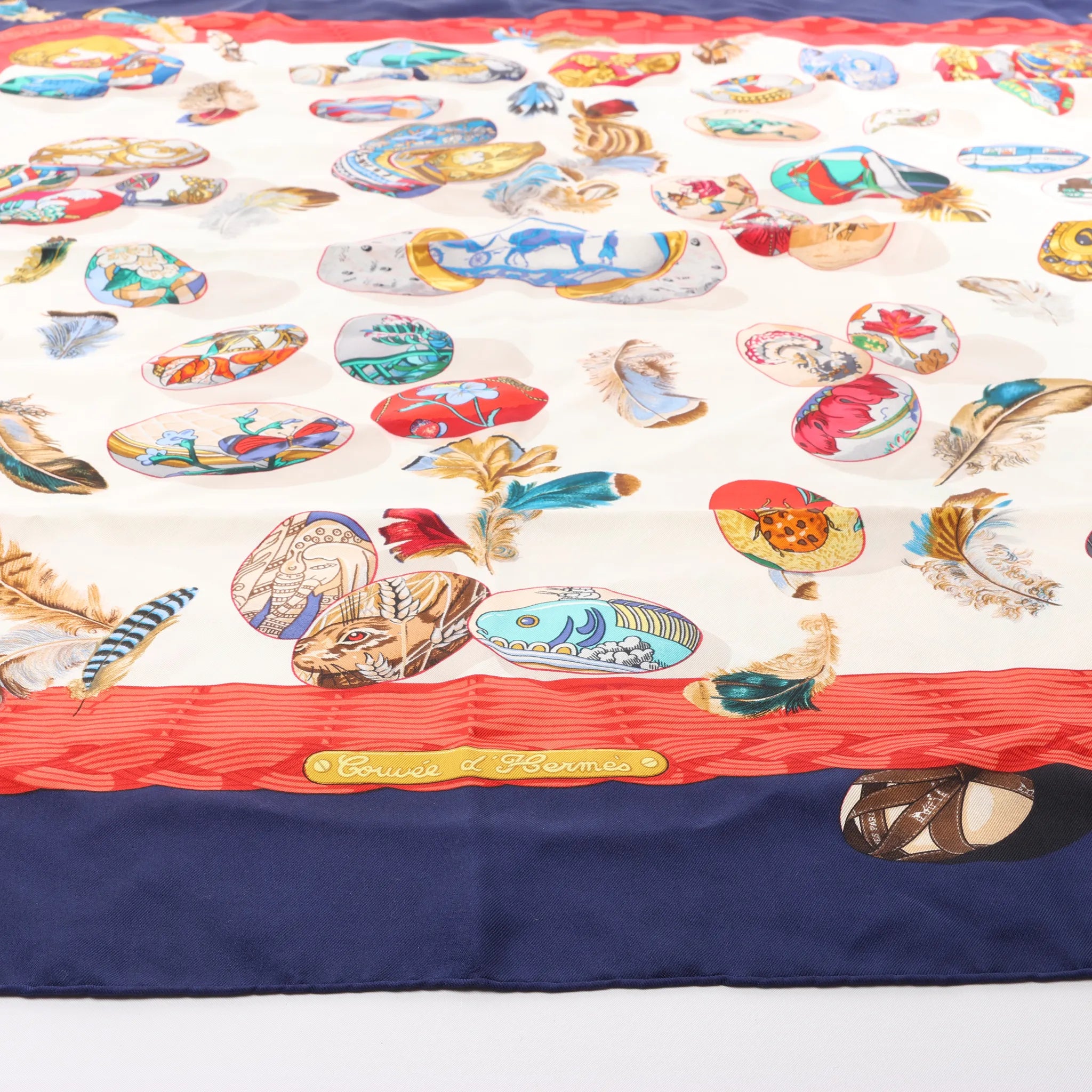 Hermès Carré 90 "Couvee d'Hermes" Silk handkerchief in Navy Blue x Red