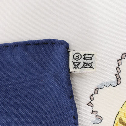 Hermès Carré 90 „Cuivreries“ Seidentaschentuch in Marineblau x Weiß