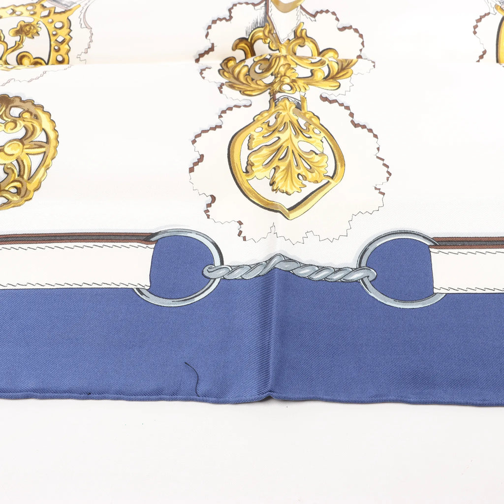Hermès Carré 90 "Cuivreries" Silk handkerchief in Navy Blue x White