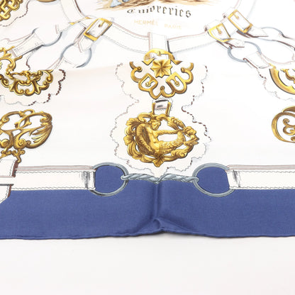 Hermès Carré 90 „Cuivreries“ Seidentaschentuch in Marineblau x Weiß