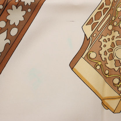 Hermès Carré 90 "DIANE Gunshot" Silk handkerchief in Brown