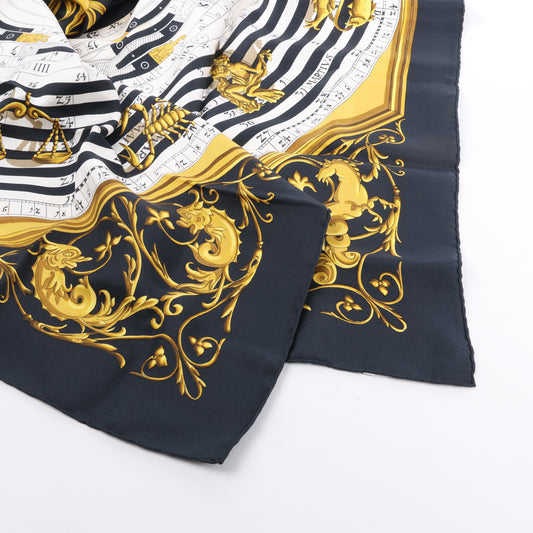 Carré Hermès Carré 90 « DIES ET HORE » 100 % soie noir