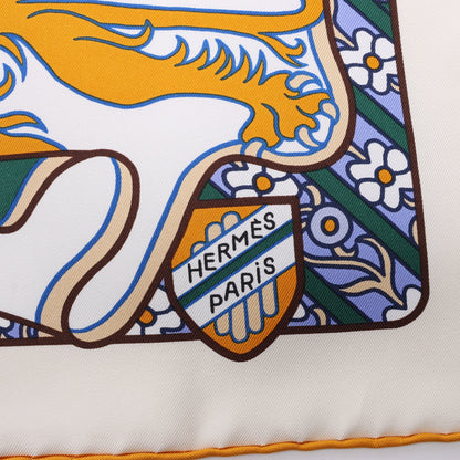 Hermès Carré 90 „DUELS ONIRIQUES“ Schal aus 100 % Seide in Mehrfarbig