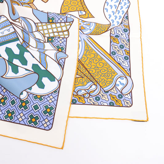 Hermès Carré 90 "DUELS ONIRIQUES" 100% Silk Scarf in Multicolor