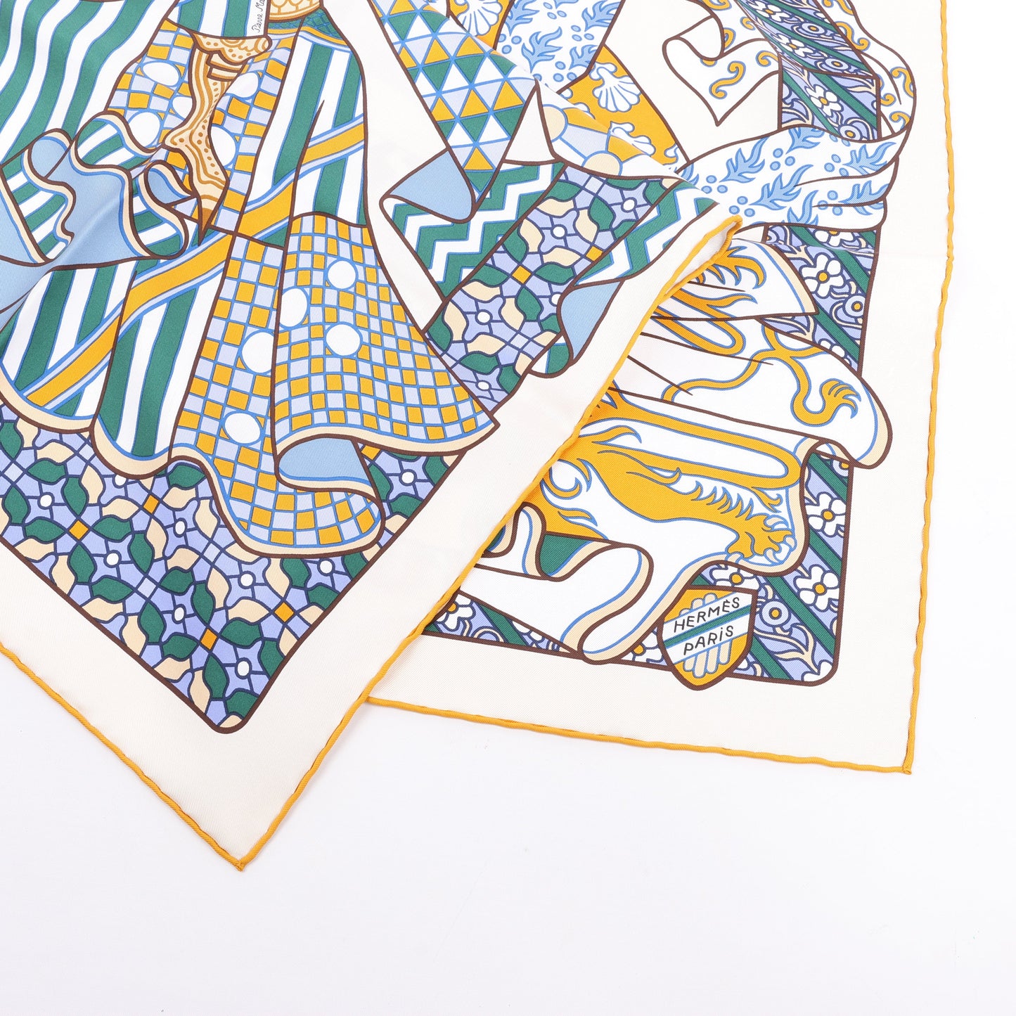 Hermès Carré 90 "DUELS ONIRIQUES" Silk handkerchief in Multicolor